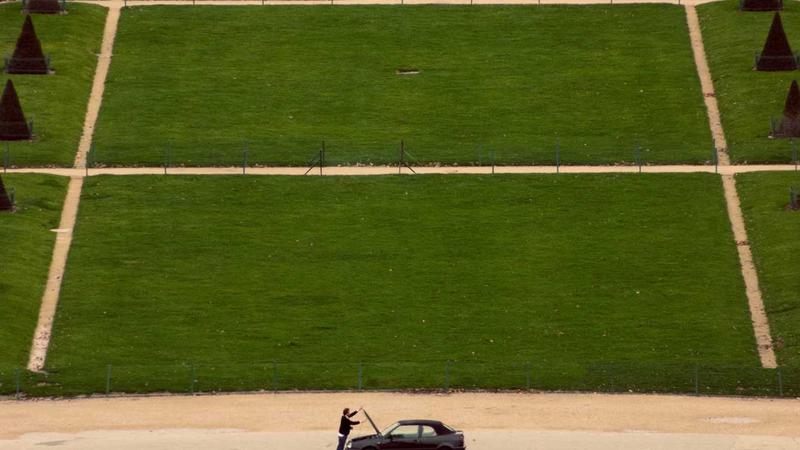 7 Clever Ways to Remove Wrinkles Without an Iron Fast